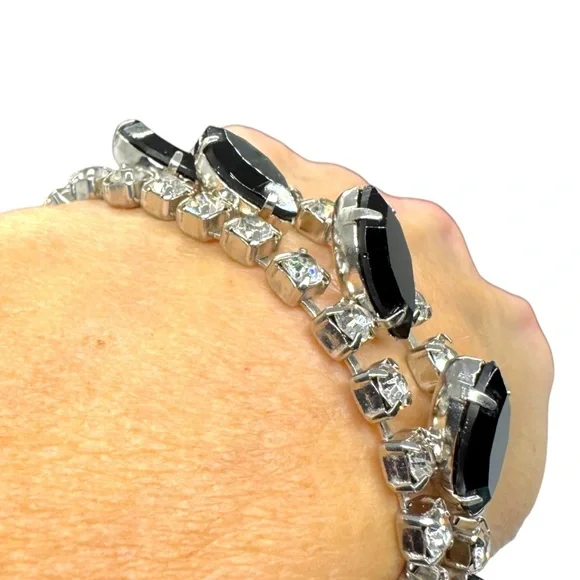 Vintage Domed Black Glass Marquis & Clear Rhinestone Bracelet - Picture 9 of 10